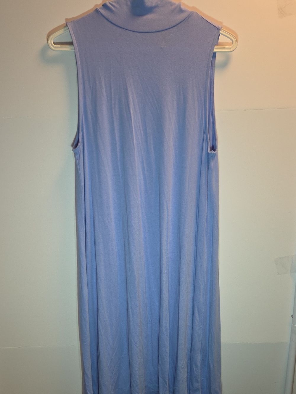 Sleeveless Turtleneck Maxi Dress in Light Lavender Size L